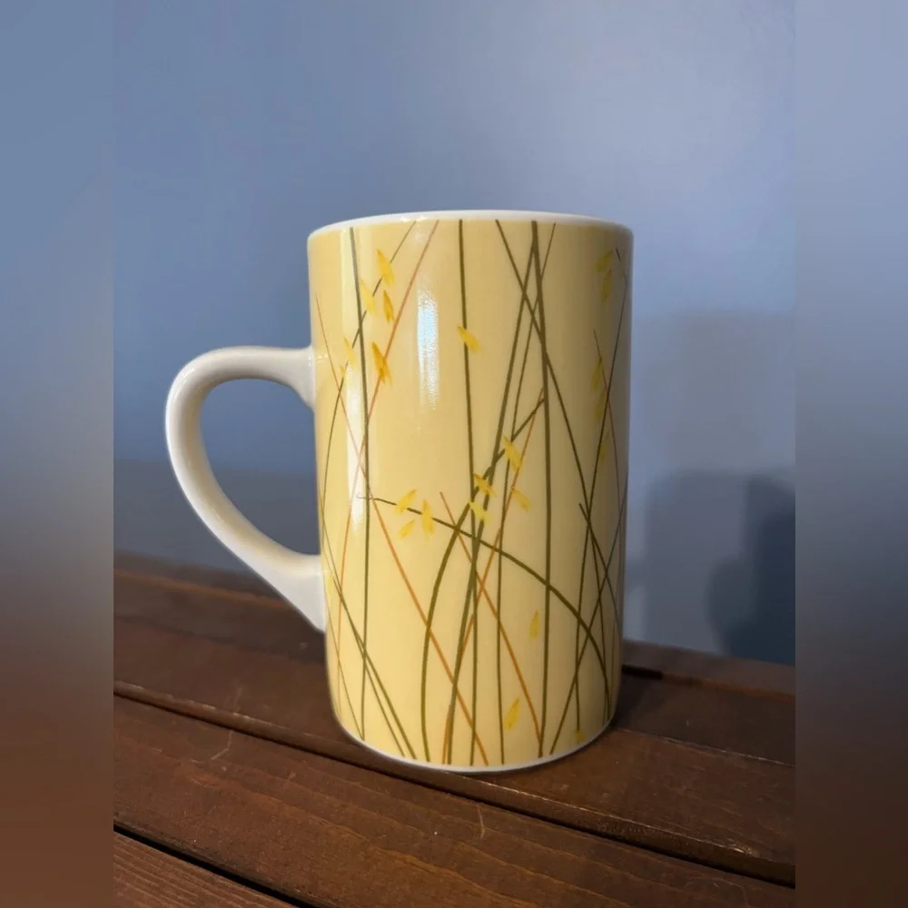 Starbucks Coffee 2004 Spring Meadow Series Grass & Flowers Tall Coffee Mug / Cup